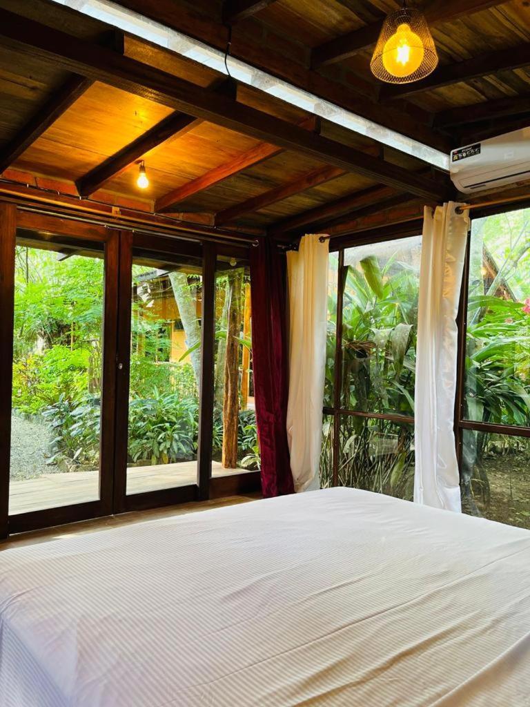 Itchimbia Garden Ayampe Montana Y Mar Villa Exterior photo